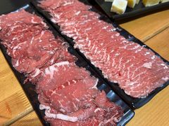 -果松木炭酸菜铜火锅·外婆参鸡汤