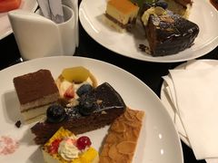 -唐拉雅秀酒店-西锦汇空中BBQ·思创餐厅