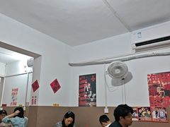 -铁锅哥米线