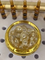 -苗方清颜·祛痘皮肤管理