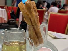 手抓芋丝脆炸春卷-凤凰楼酒家·粤宴点心(华强北店)