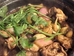 特色牛蛙煲-二楼老店重庆鸡公煲(真光路店)