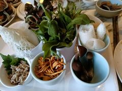 -雍和会海鲜姿造自助(湖东路店)