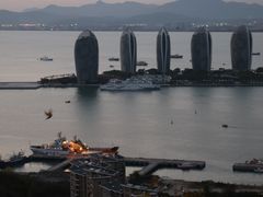 -鹿回头风景区