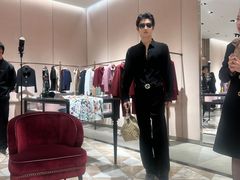 -Gucci(青岛海信广场店)