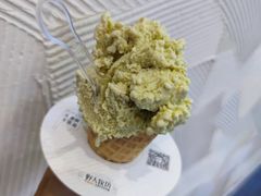 开心果冰激凌-野人先生现做冰淇淋(北京环宇荟店)