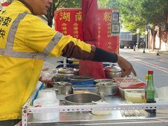 -飞翔公园(地铁站)