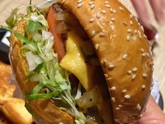 -The Habit Burger Grill 哈比特汉堡(复兴soho店)