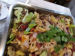 -阆辣荟餐饮(老味道8年·古城店)