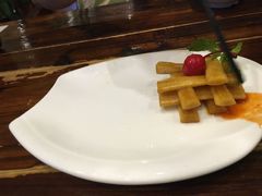-春天里·老街坊餐厅(港隆广场店)