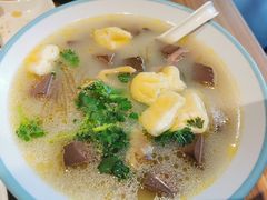 -小杨生煎(金山百联购物中心3楼店)