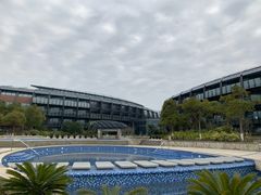 -上海滴水湖皇冠假日酒店