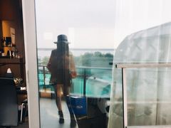 -上海滴水湖皇冠假日酒店