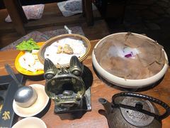 -老牌坊云南鱼豆花火锅(嵩山店)