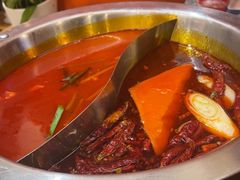 -黔哆哆地摊酸汤火锅(清湖店)