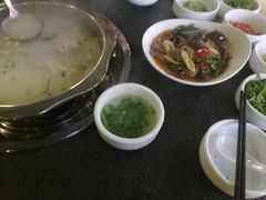 -肖仙仙羊肉汤·始于1996年(郫都店)