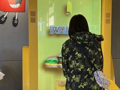 -麦当劳(仙林亚东城得来速店)