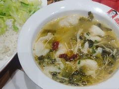 -南城香·饭香串香馄饨香(青年路店)
