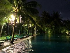 -三亚湾海居铂尔曼度假酒店