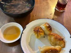-舒蔡记生煎菜饭(云南中路店)