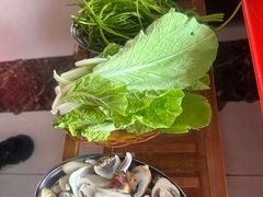 -老石黑山羊毛驴肉火锅(金凯广场店)