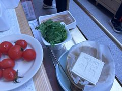 -左庭右院鲜牛肉火锅(龙湖杭州滨江天街店)