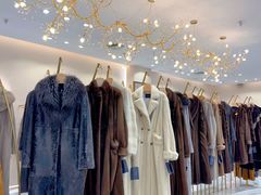 -肃宁华斯国际裘皮城