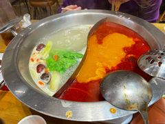 -黔哆哆地摊酸汤火锅(清湖店)