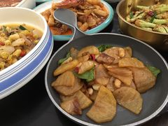 土豆片制造-豆蔻电影主题餐厅(四牌楼店)