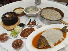 -梅利汴京烤鸭•开封豫菜地标店(东司门店)