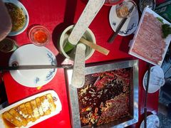 -二荆条·蜀鲜汇城市森林火锅