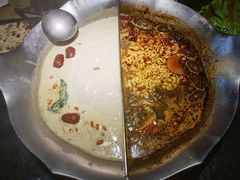 -湊湊火锅·茶憩(上海合生汇店)