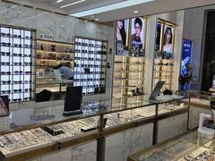 -世纪大明眼镜·林德伯格·蔡司官方授权店(武昌旗舰店)