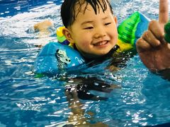 -小小王国亲子游泳(富民中心)