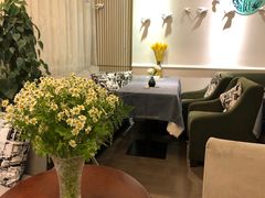 -燕庭·纯燕窝·甜品下午茶(日月光店)