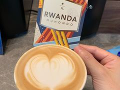 拿铁卢穆洪多-星巴克臻选(南京艾尚天地店)