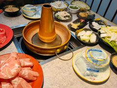 -洞庭洲·防空洞火锅·铜锅涮肉·烧烤(新百广场店)