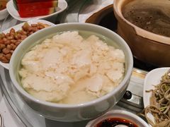 -天宜隆蘑菇宴火锅(石景山旗舰店)