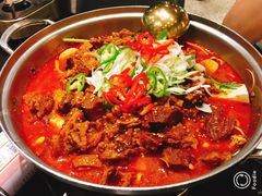 辛牛骨火锅-KCOOKING概念韩餐(世茂52+店)