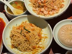 -裕兴记•蟹黄面馆(人民广场店)