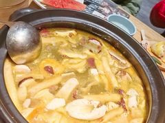 -一朵菌·野生菌探索家火锅(南亚店)