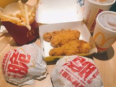 麦辣鸡腿堡-麦当劳(江滨北路得来速餐厅)