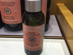 -中免(澳门机场免税店)