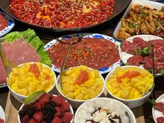 -萍姐火锅·公路夜市(武汉首店)