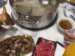 -刘少华贵州小黄牛·鲜牛肉火锅(总店)