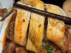-老船舫·现做活鲜鱼馆(东郊记忆店)