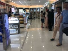 -瑞丽口岸免税店