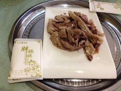 手抓羊肉-清真·胖妈妈手抓餐厅(定西路长城宾馆店)