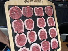 厚切羔羊圆上脑-快乐小羊·内蒙牛羊肉火锅(流花中心店)