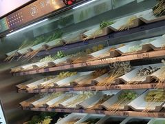 自助取餐区-屋头串串(龙潭寺店)